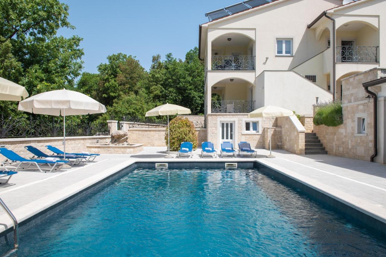 Villa Vires Labin  Exterior photo